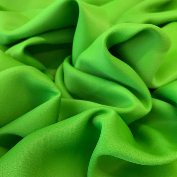 Crepe Patou de Acetato Verde Fortuna Neon