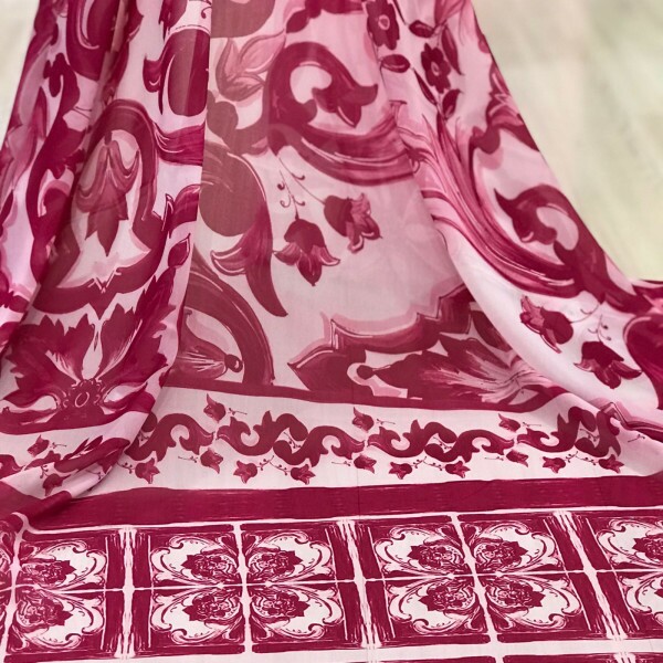 Musseline Toque de Seda Azulejo Português Pink