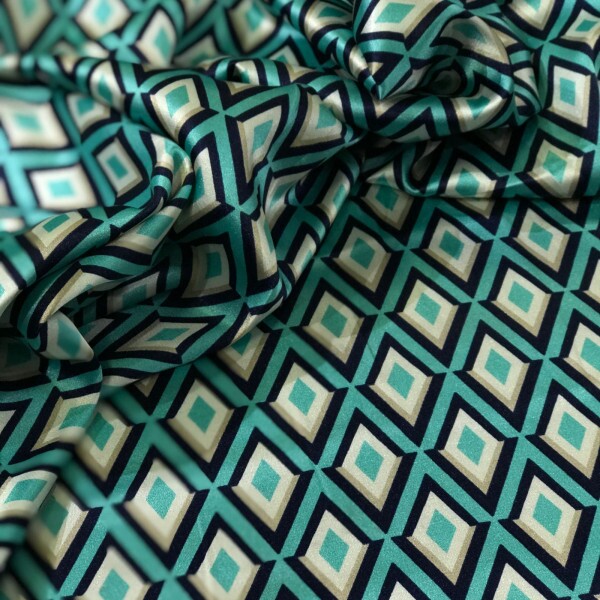 Cetim Belíve Triangular Fundo Verde Água e Preto