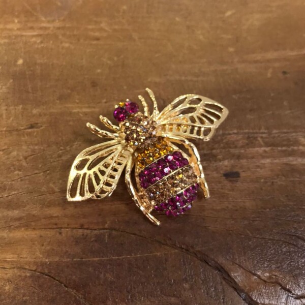 Broche Abelha Dourada com Strass Fucsia