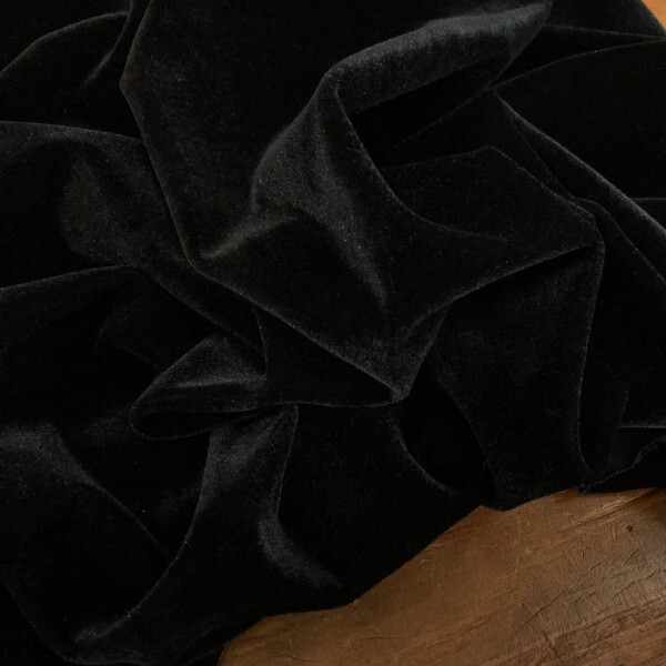 Veludo Cristal Preto
