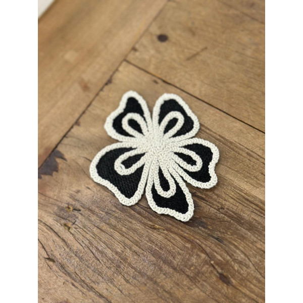 APLIQUE FLOR BORDADA TAM M - 14024