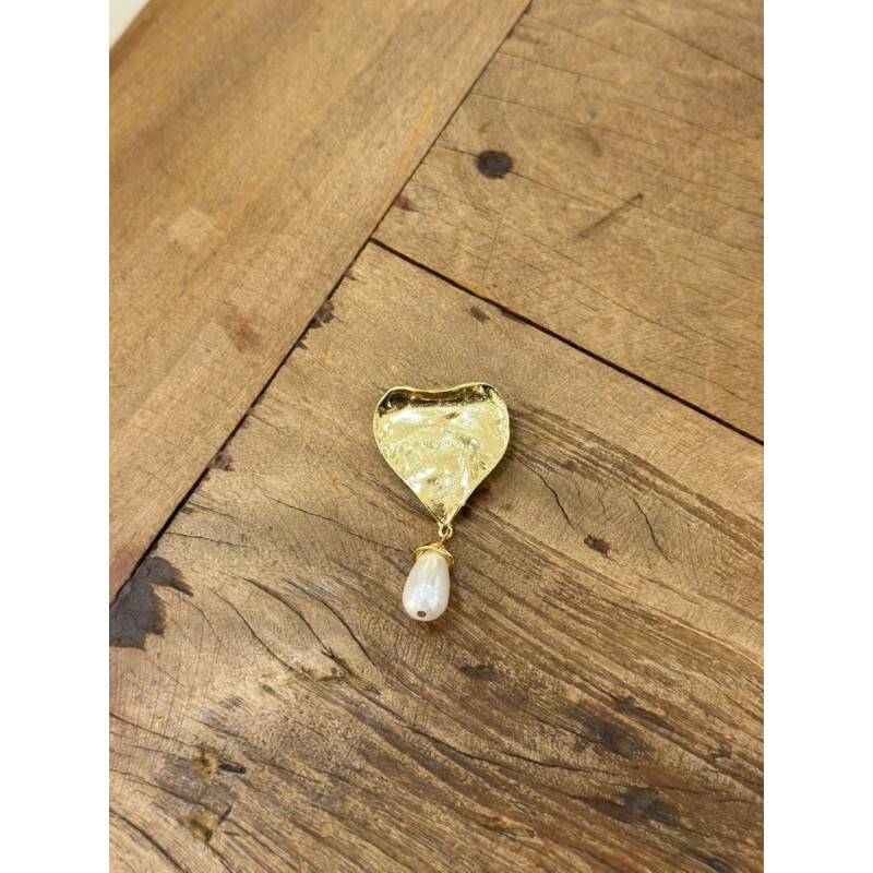 Broche Dourado de Pérola