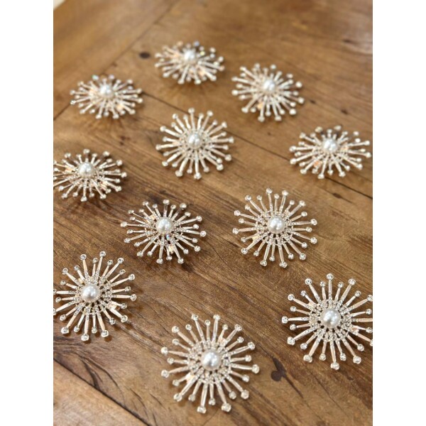 Broche Estrela com Pedrarias