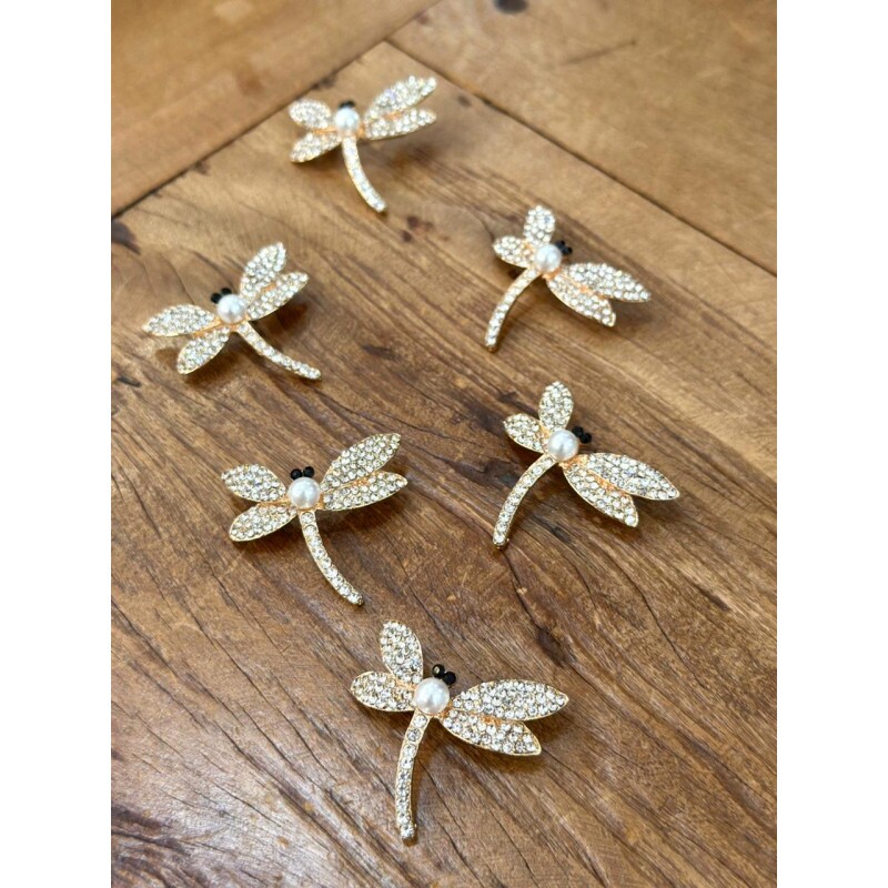 Broche de Libélula com Pérola P