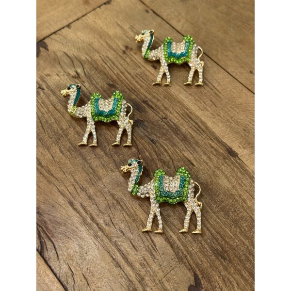 Broche Camelo Verde 14179