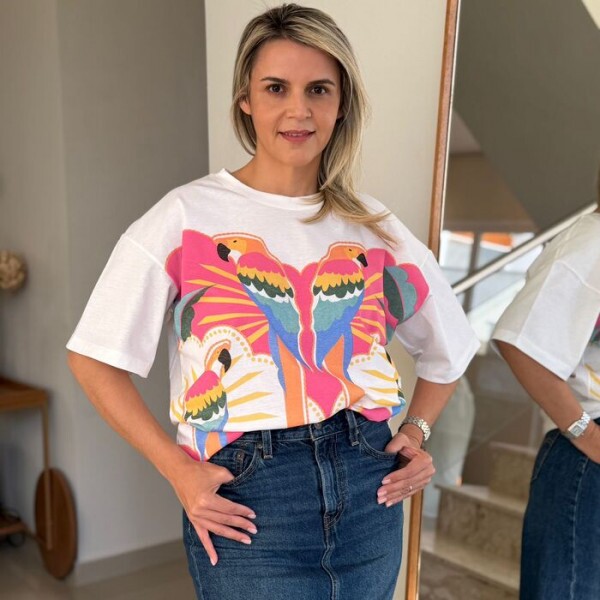 Camiseta Branca G Estampa Araras