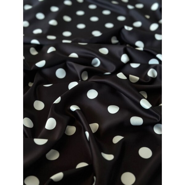  Cetim Preto Polkadots 