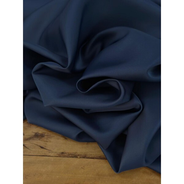 Crepe Diory Azul Marinho