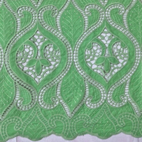 Laise 100% Algodão Verde Menta Trabalhada Barrado