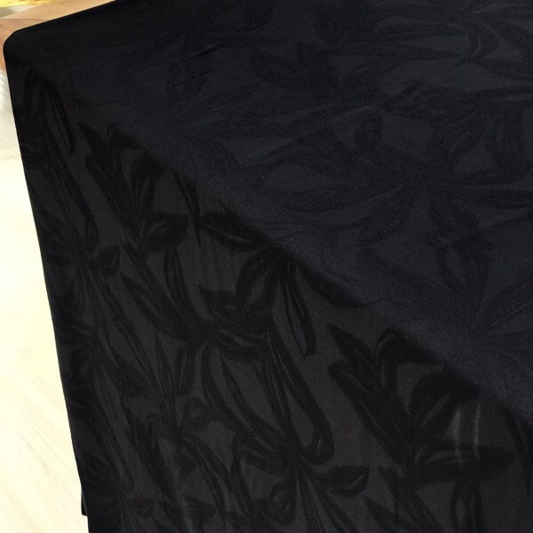 Jacquard de Viscose Preto