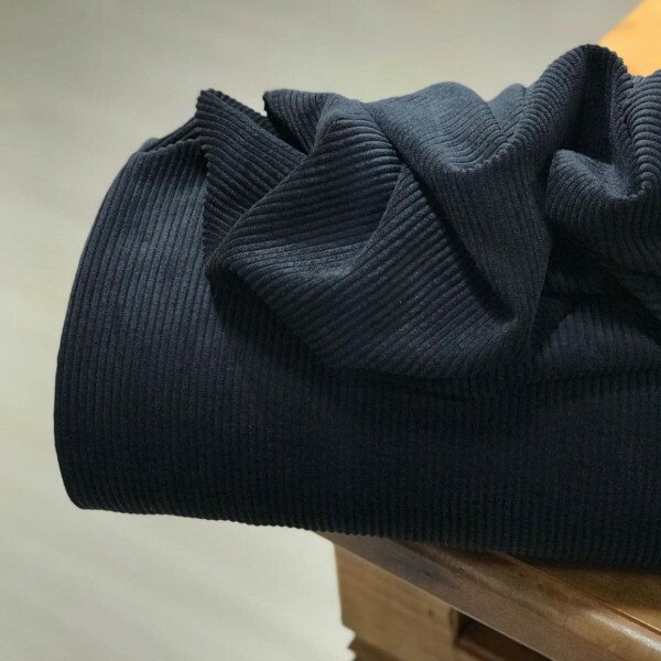 Cotelê de Malha Preto