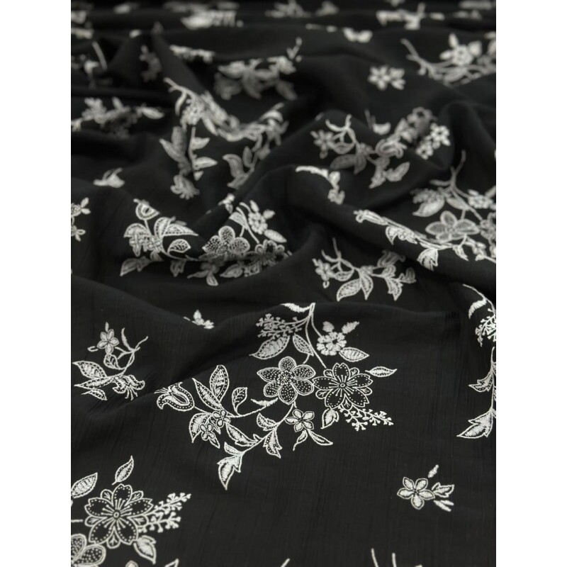 Liocel Flowers Print Preto