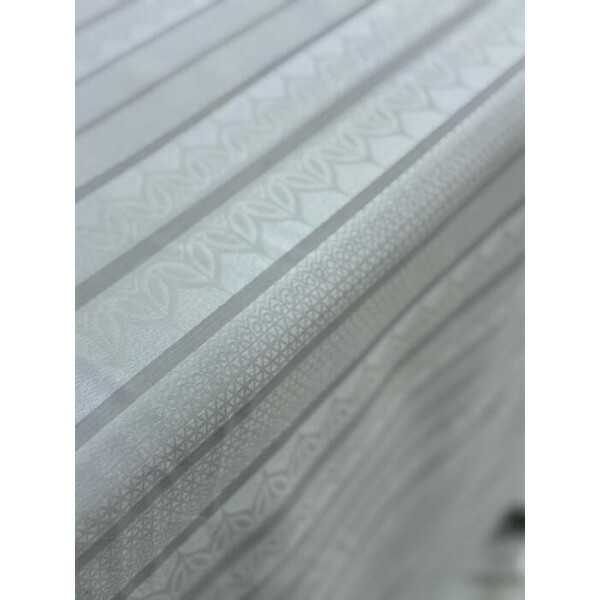 Jacquard Exclusive Off