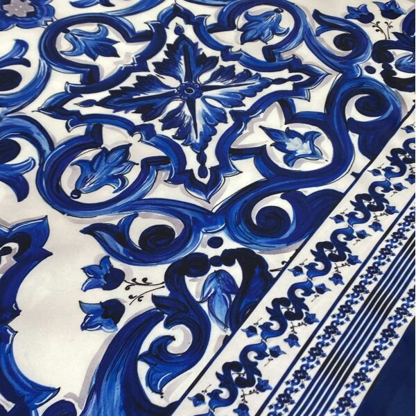 Crepe Miu Miu Azulejo Português Azul
