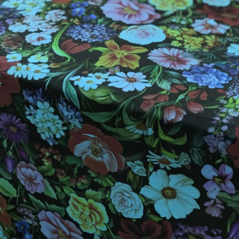 Viscoseda Preta Floral Colors