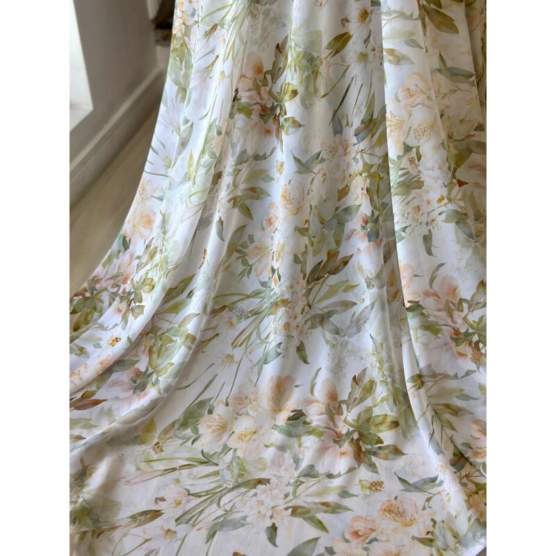 Musseline Toque de Seda Floral 