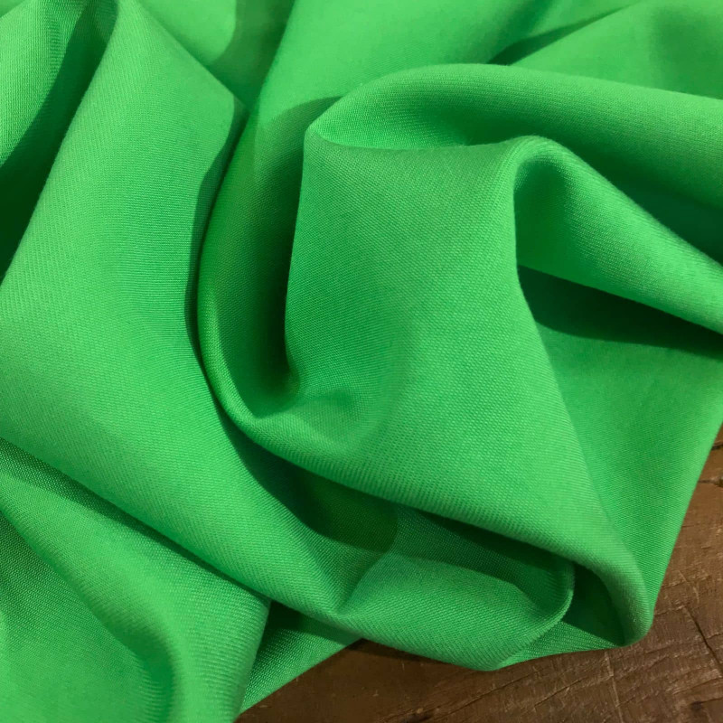 Tencel Cargo Maçã Verde 