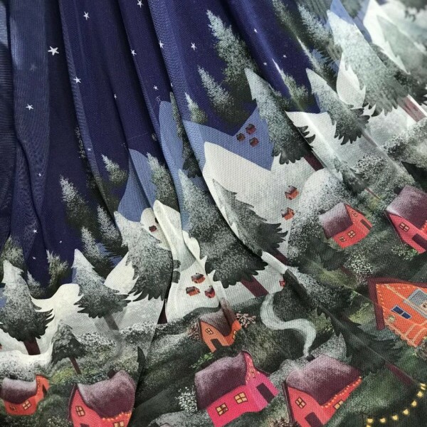 Tule de Malha Casinhas na Neve