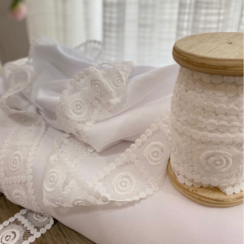 Entremeio Off White Aspiral com Poa - 13257
