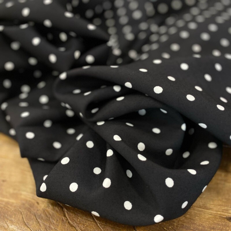 Tencel Preto com Poá Branco 
