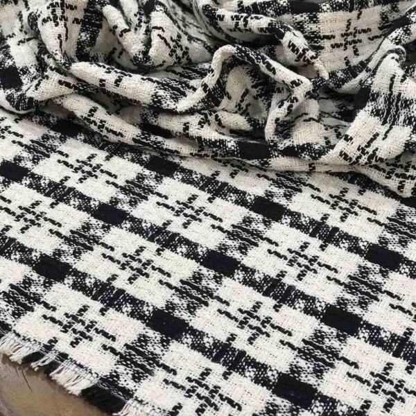 Tweed Preto com Off White
