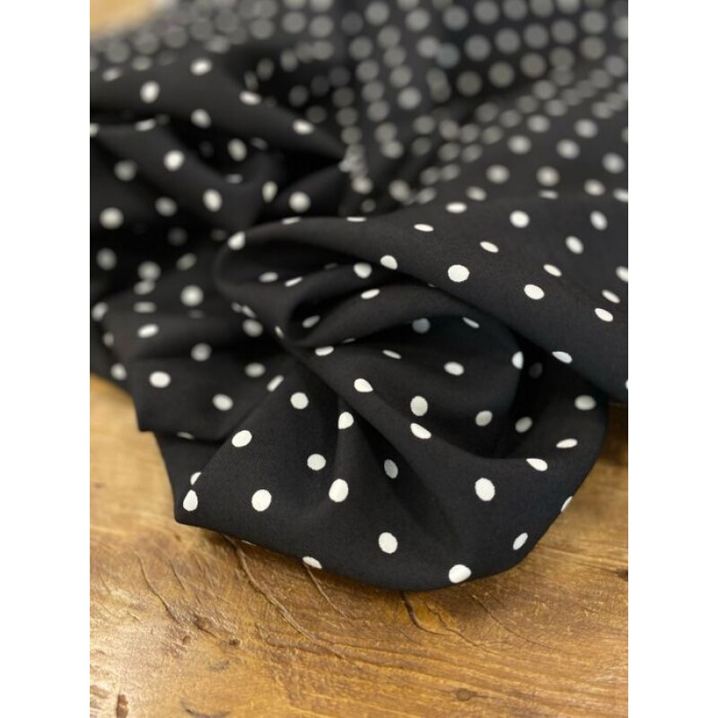 Tencel Preto com Poá Branco 