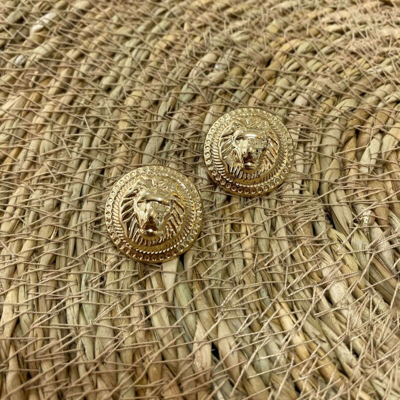 Botão Lion Dourado Maior - 11857