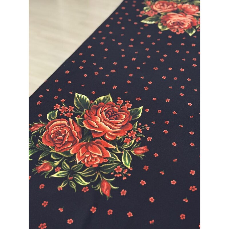 Tricoline Arranjo de Rosas Tricoline Arranjo de Rosas