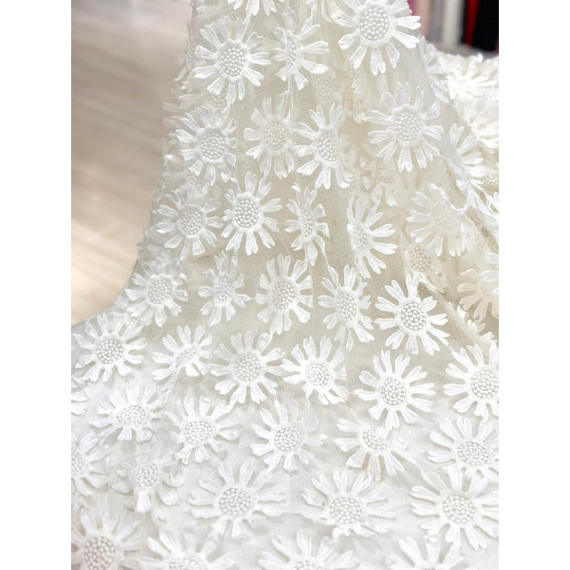 Tule com aplicações 3D