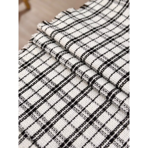 Tweed Off white com Preto
