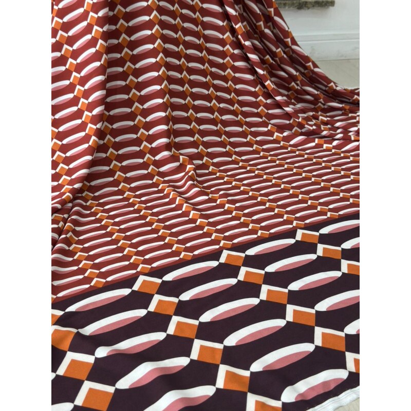 Viscose Estampada com Barrado Viscose Estampada com Barrado